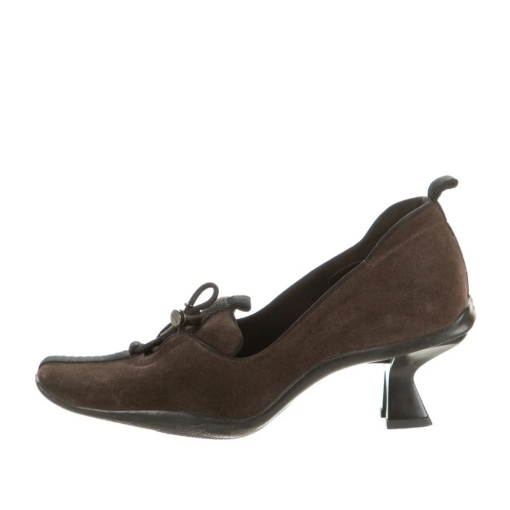 PRADA Suede Pumps